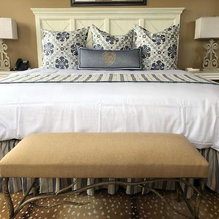 Frontier Hotel Pawhuska ภายนอก รูปภาพ
