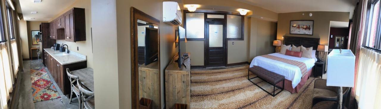 Frontier Hotel Pawhuska ภายนอก รูปภาพ