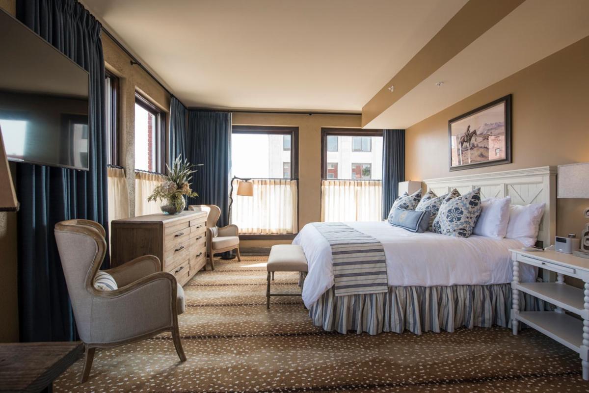 Frontier Hotel Pawhuska ภายนอก รูปภาพ