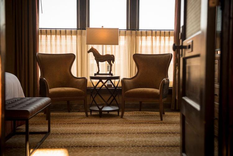 Frontier Hotel Pawhuska ภายนอก รูปภาพ